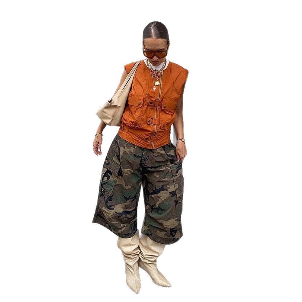 Women's Sleeveless Utility Vest with Zipper, Front Pockets and Buckles Chichicherry - Chichicherry