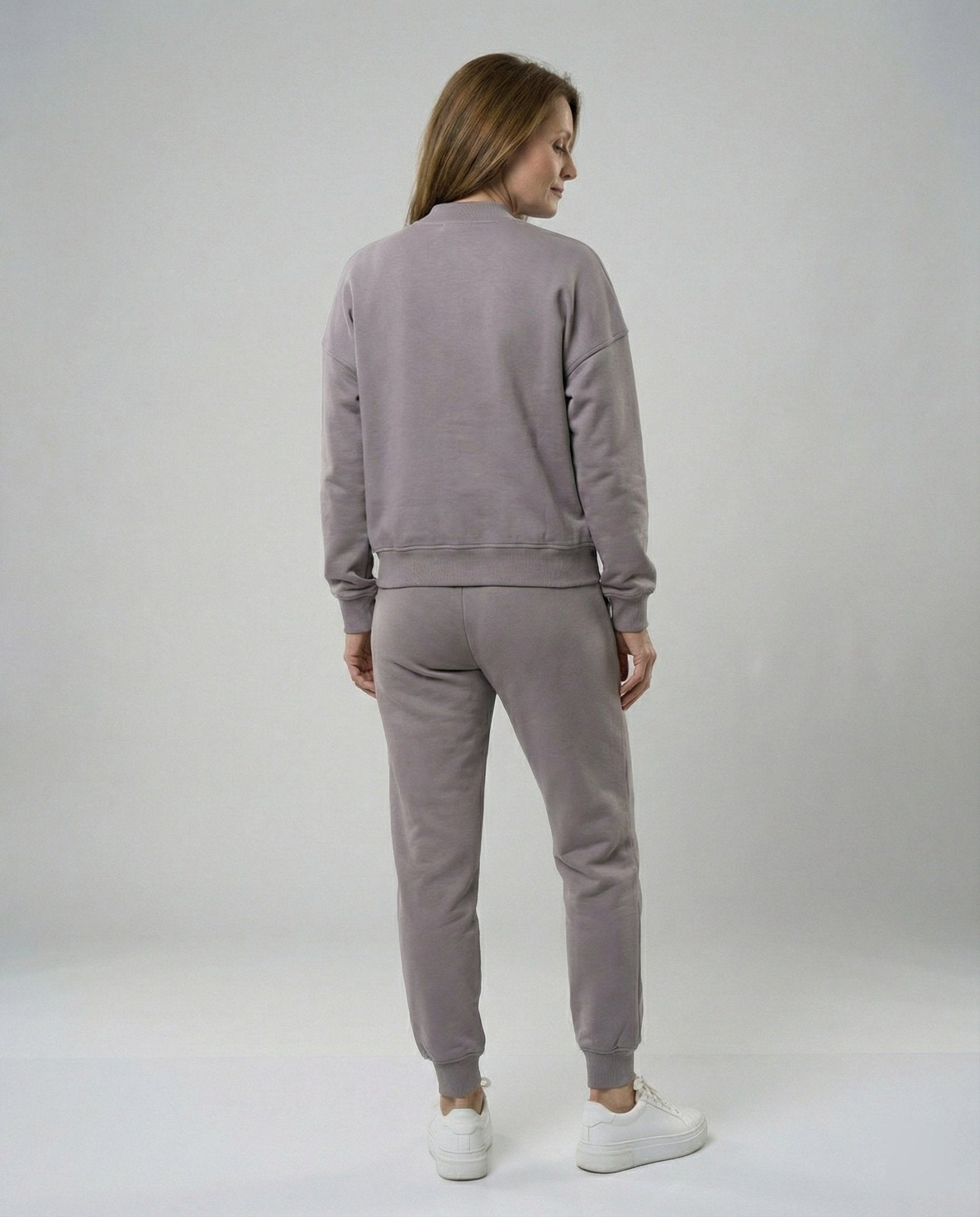 Women's slim fit leisure suit - Chichicherry