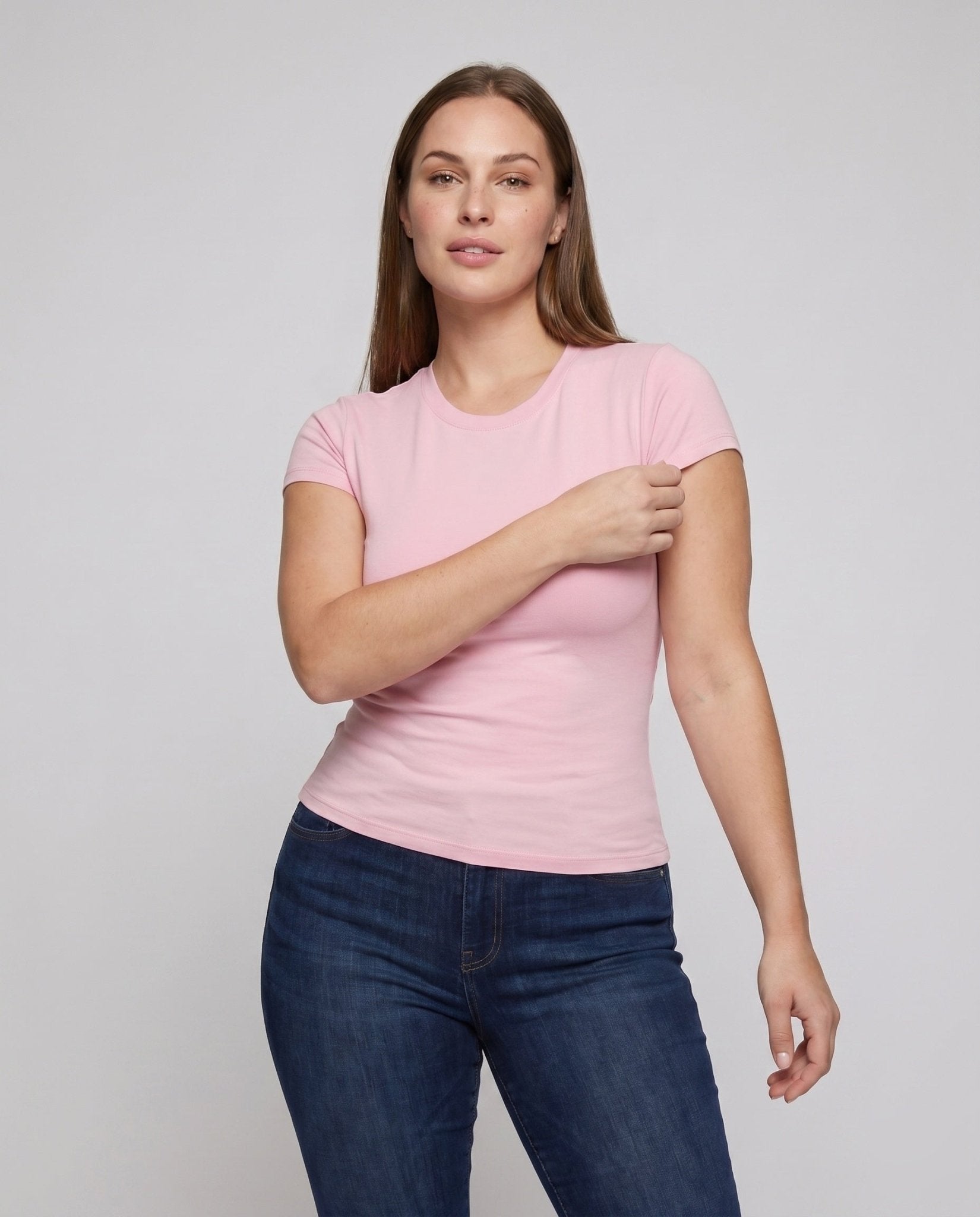 Women's Sporty T-Shirt with Innovative Cut and Moisture-Regulating Material - Chichicherry