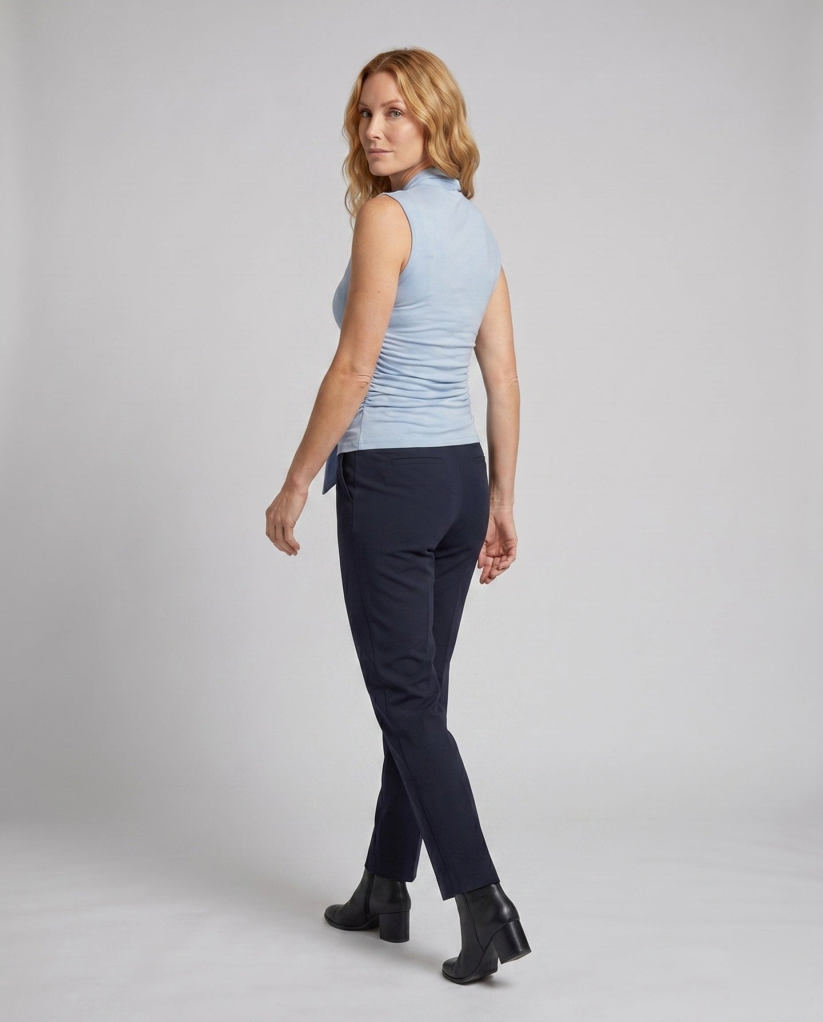 Women's stylish top with playful bow design - Chichicherry