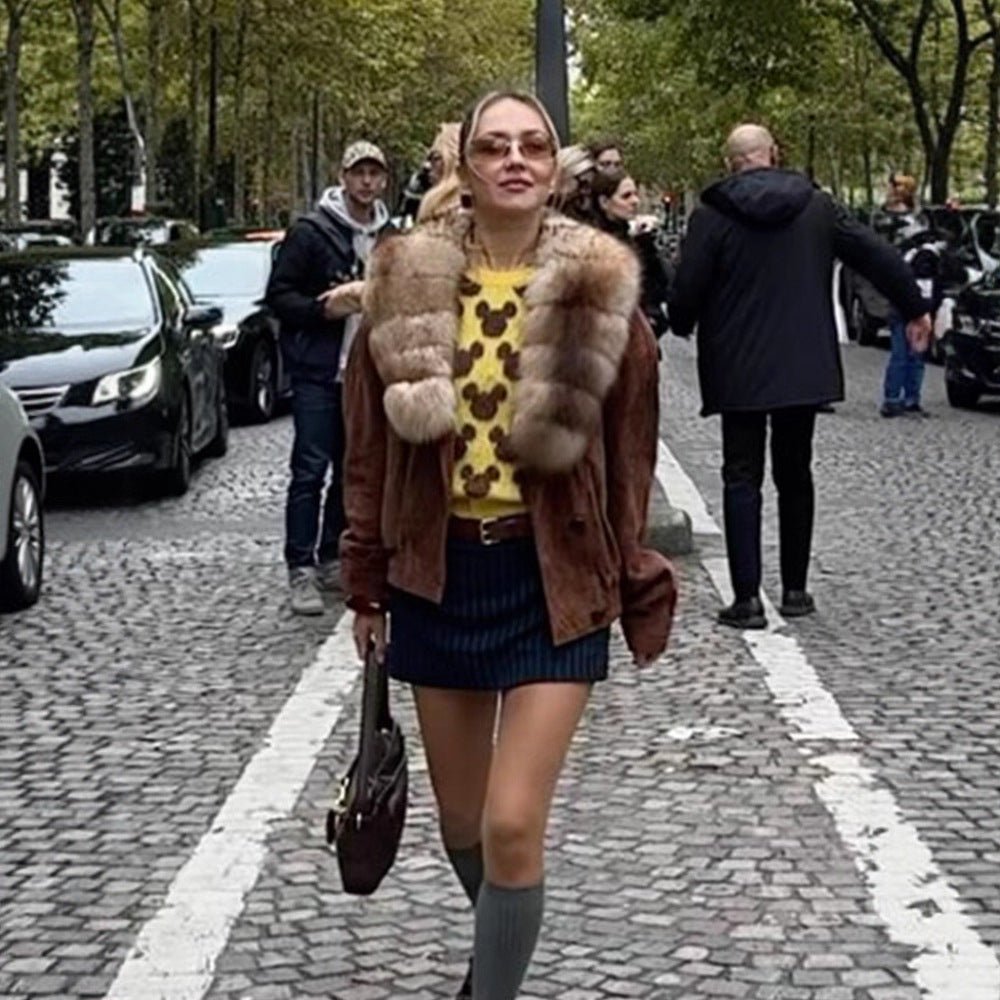 Women's suede bomber jacket with voluminous fur scarf and elastic hem Chichicherry - Chichicherry