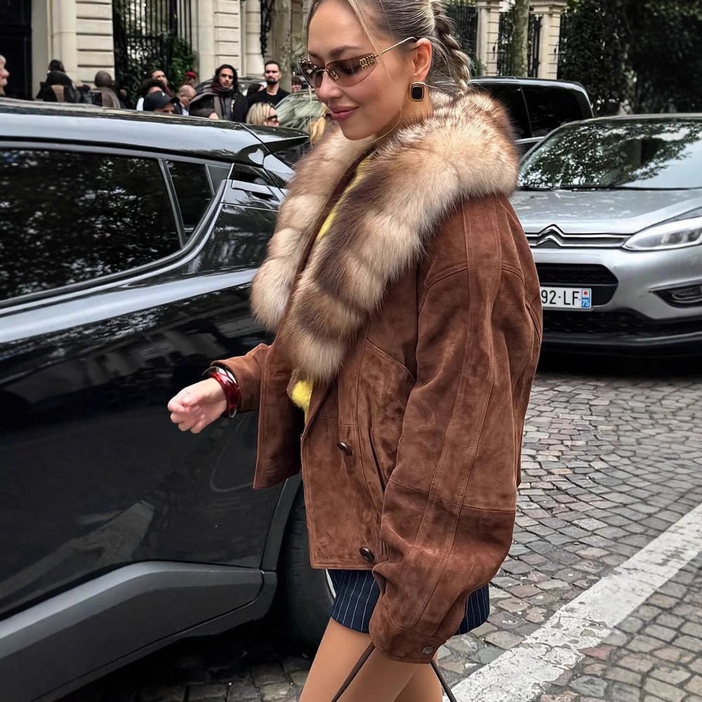 Women's suede bomber jacket with voluminous fur scarf and elastic hem Chichicherry - Chichicherry
