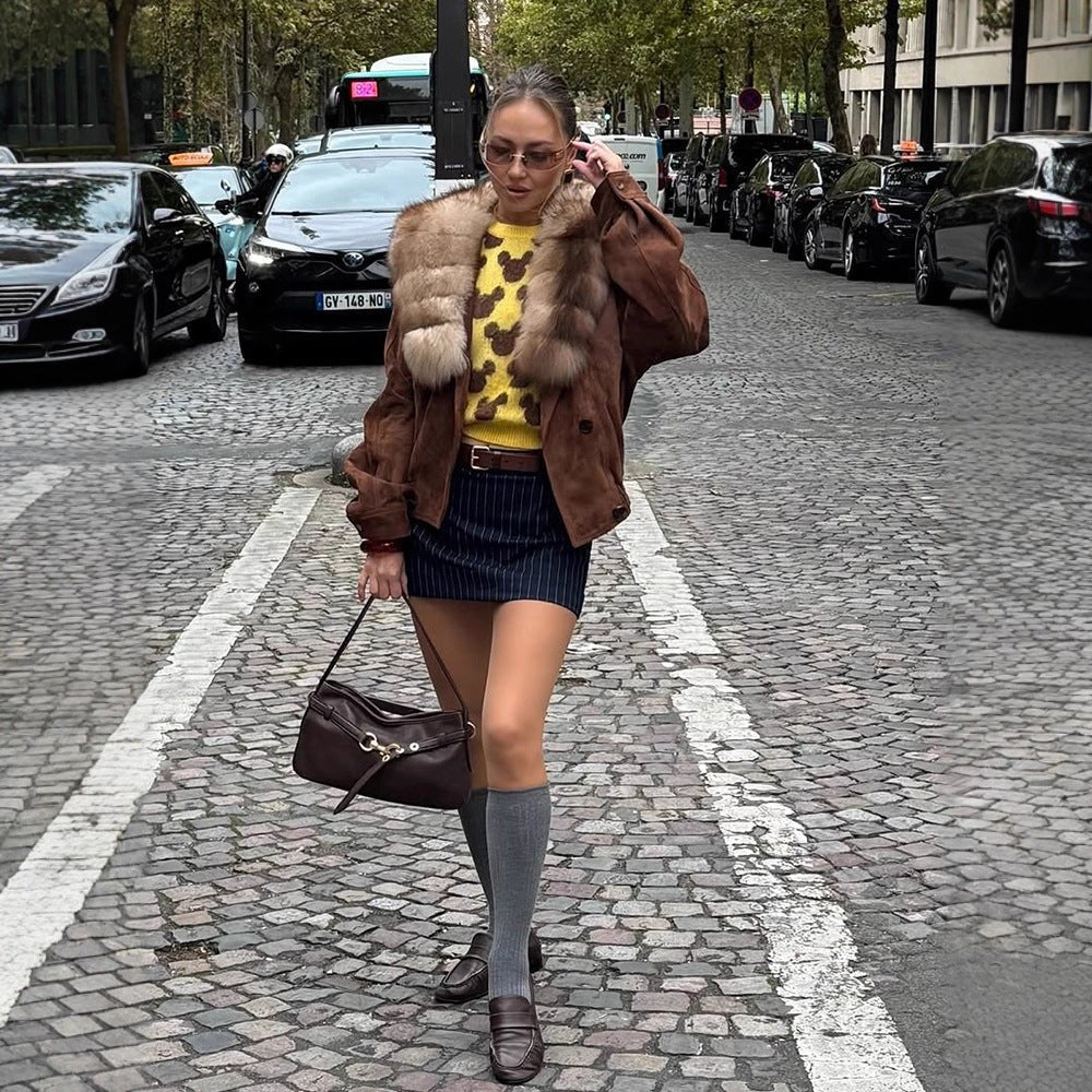 Women's suede bomber jacket with voluminous fur scarf and elastic hem Chichicherry - Chichicherry