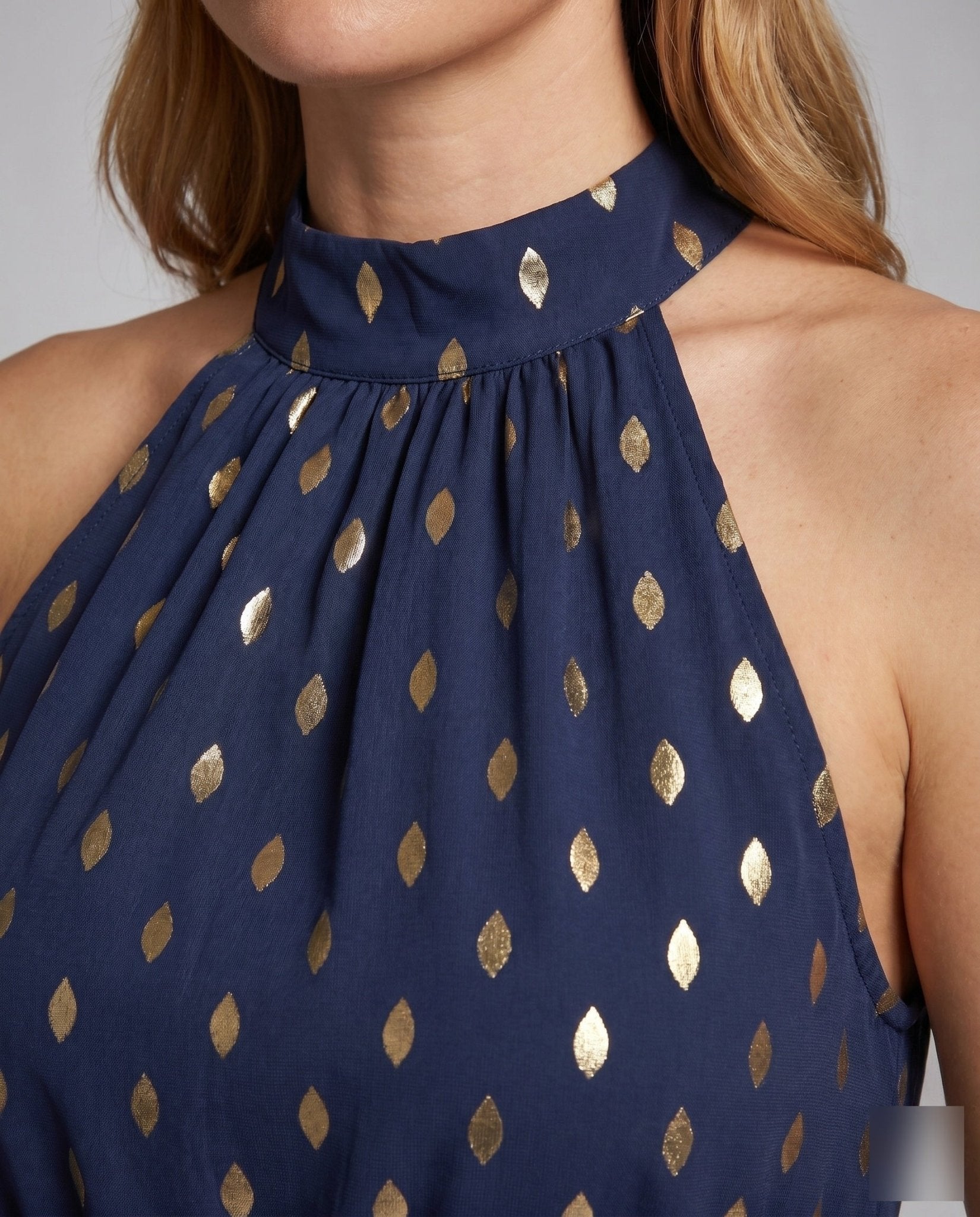 Women's summer dress with ruffle details and waist belt - Chichicherry