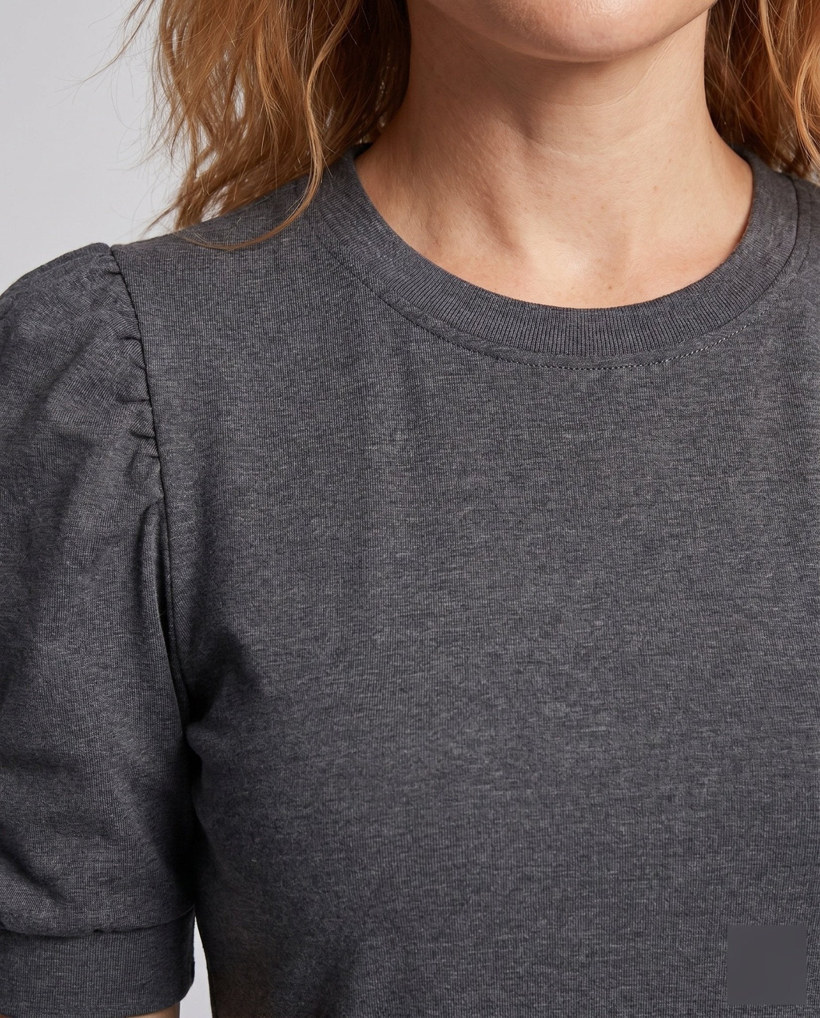 Women's T-shirt with puff sleeves and casual cut - Chichicherry