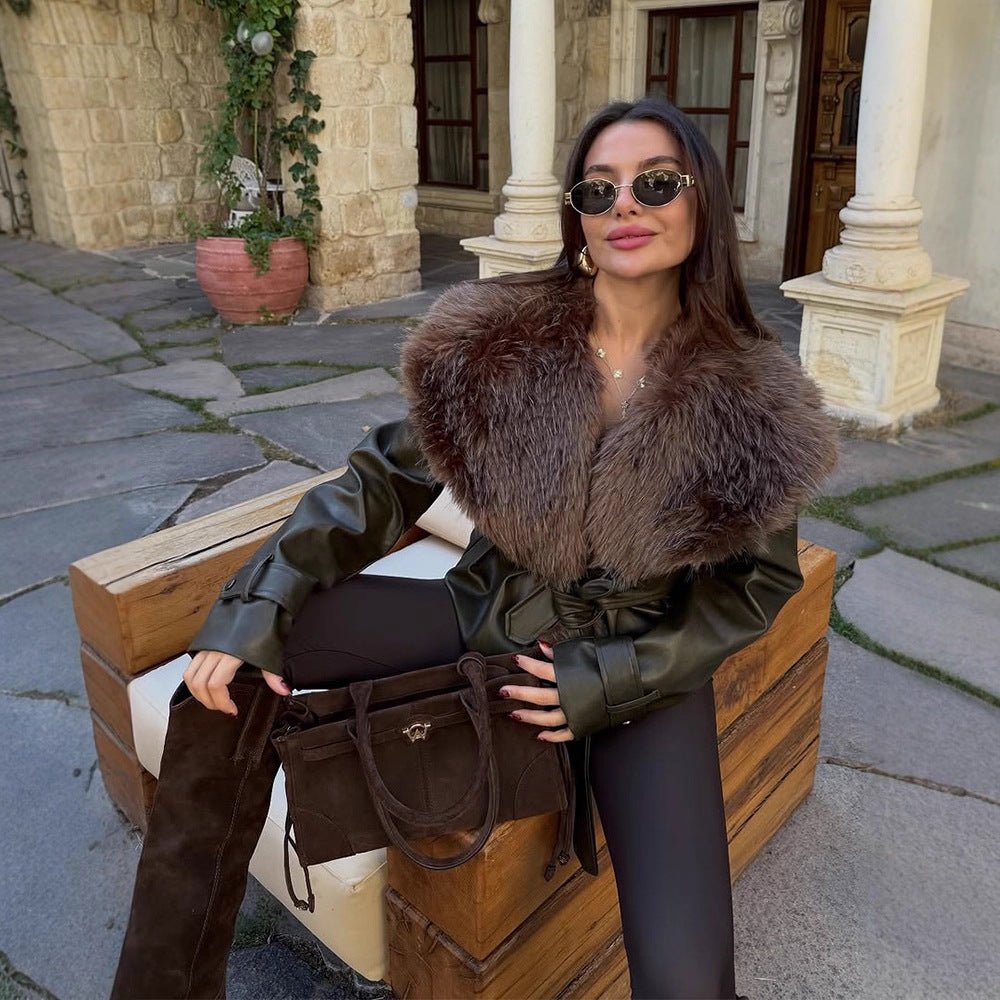 Women's tailored faux leather jacket with voluminous faux fur shawl collar and tie belt Chichicherry - Chichicherry