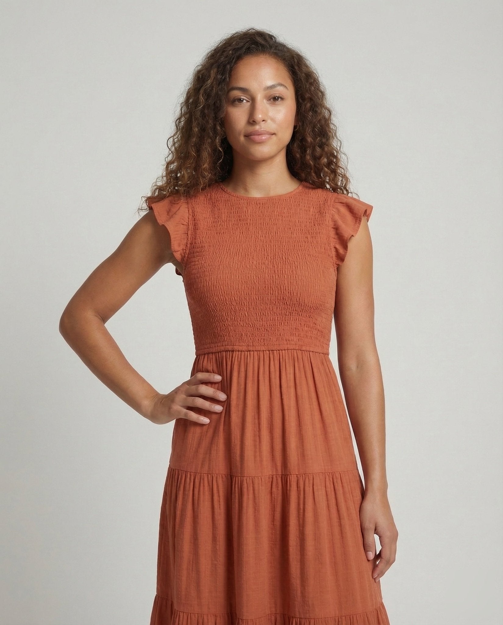 Women's tiered dress with frill sleeves - Chichicherry