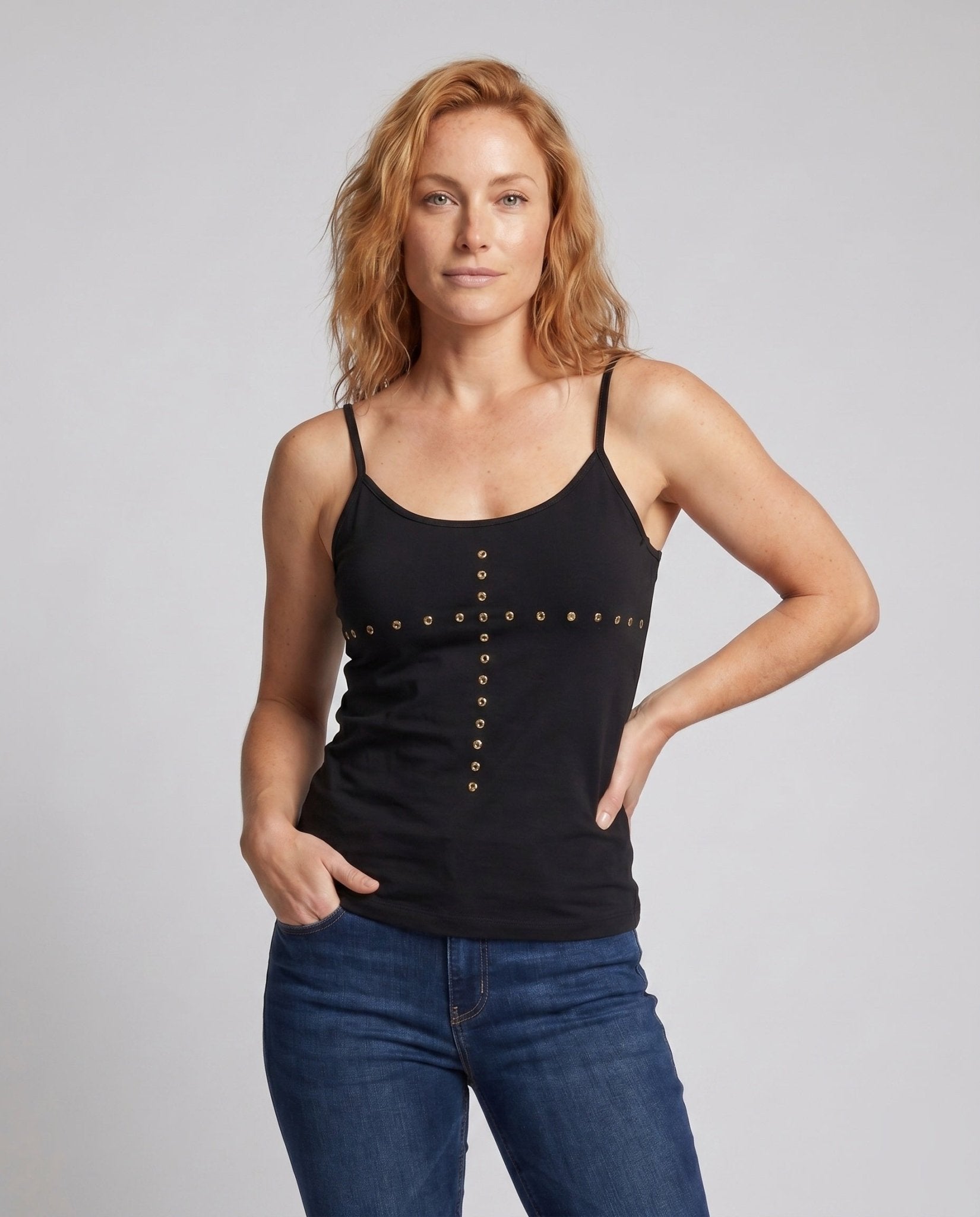 Women's top with trendy studs and slim fit - Chichicherry