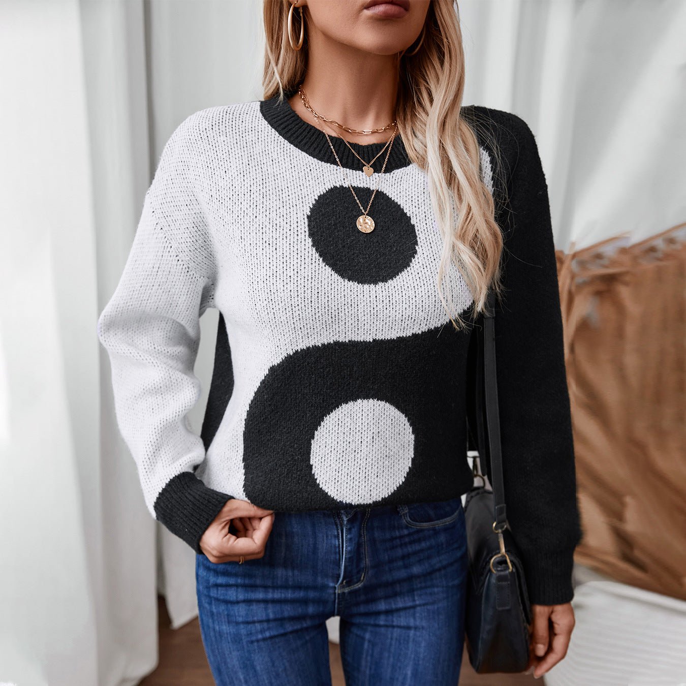 Women's Trendy Graphic Knit Sweater - Chichicherry
