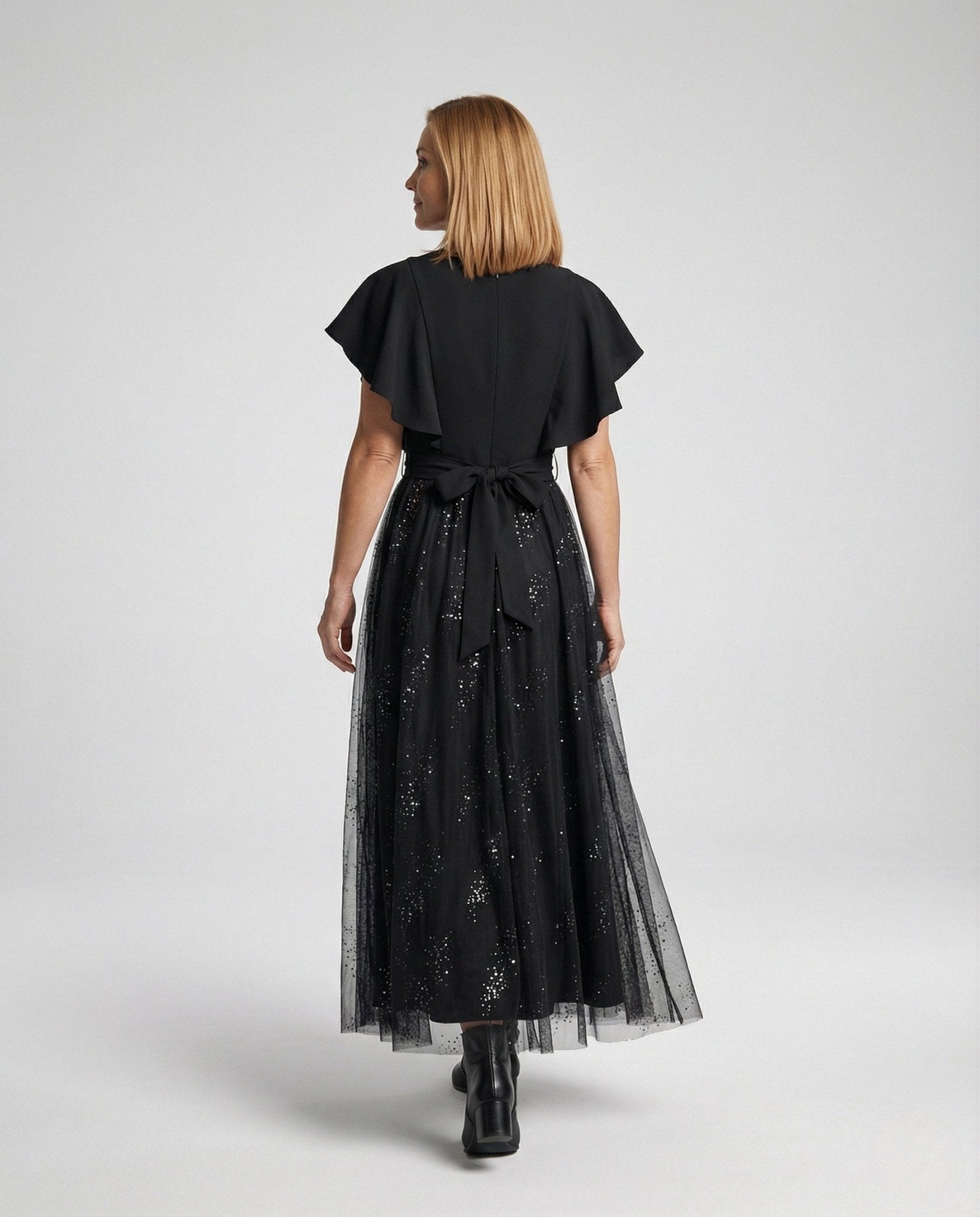 Women's Tulle Evening Dress with V-Neck - Chichicherry