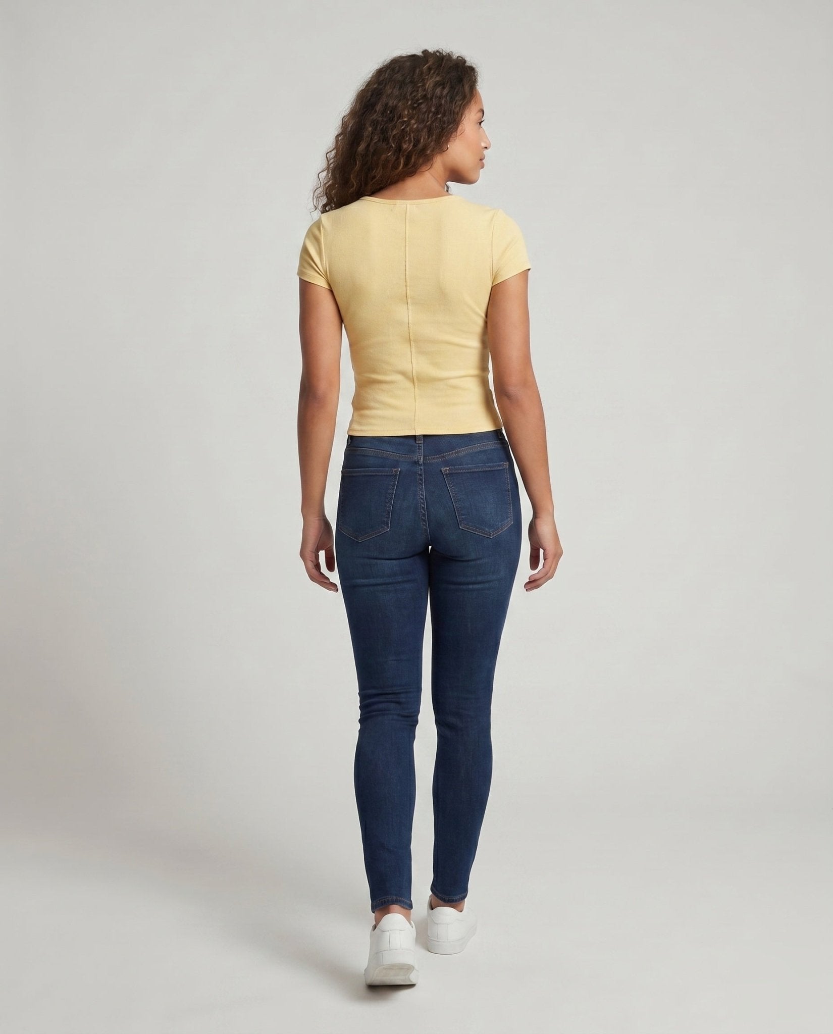 Women's V-neck short sleeve shirt with decorative buttons - Chichicherry