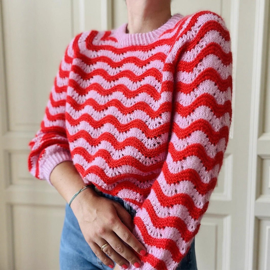 Women's Wavy Pattern Knit Sweater - Chichicherry