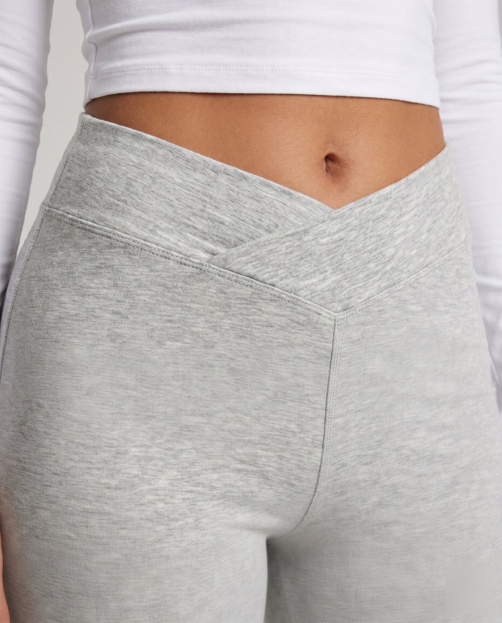 Women's wide casual pants with elastic waistband - Chichicherry