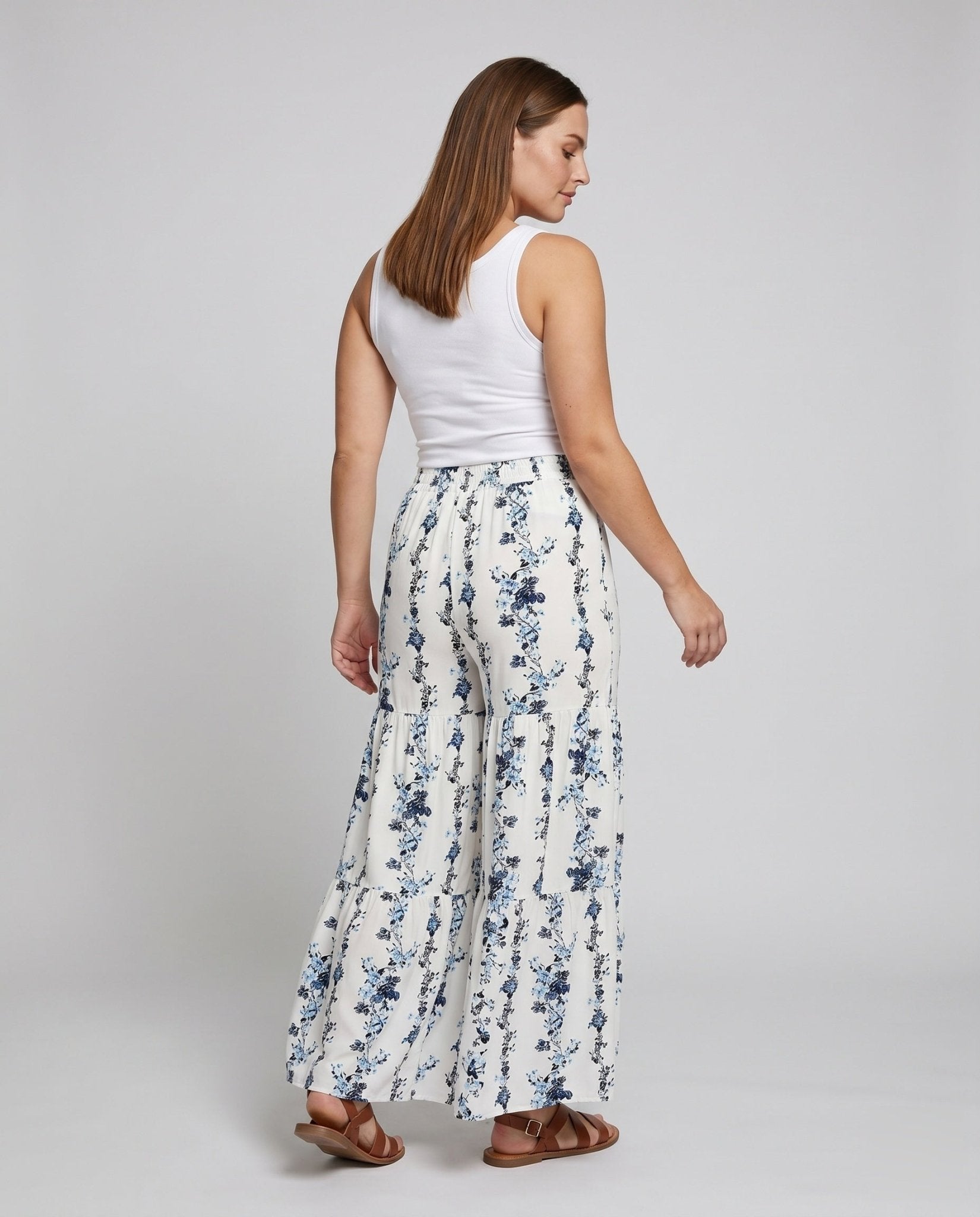 Women's wide Palazzo pants with floral design and waist belt - Chichicherry