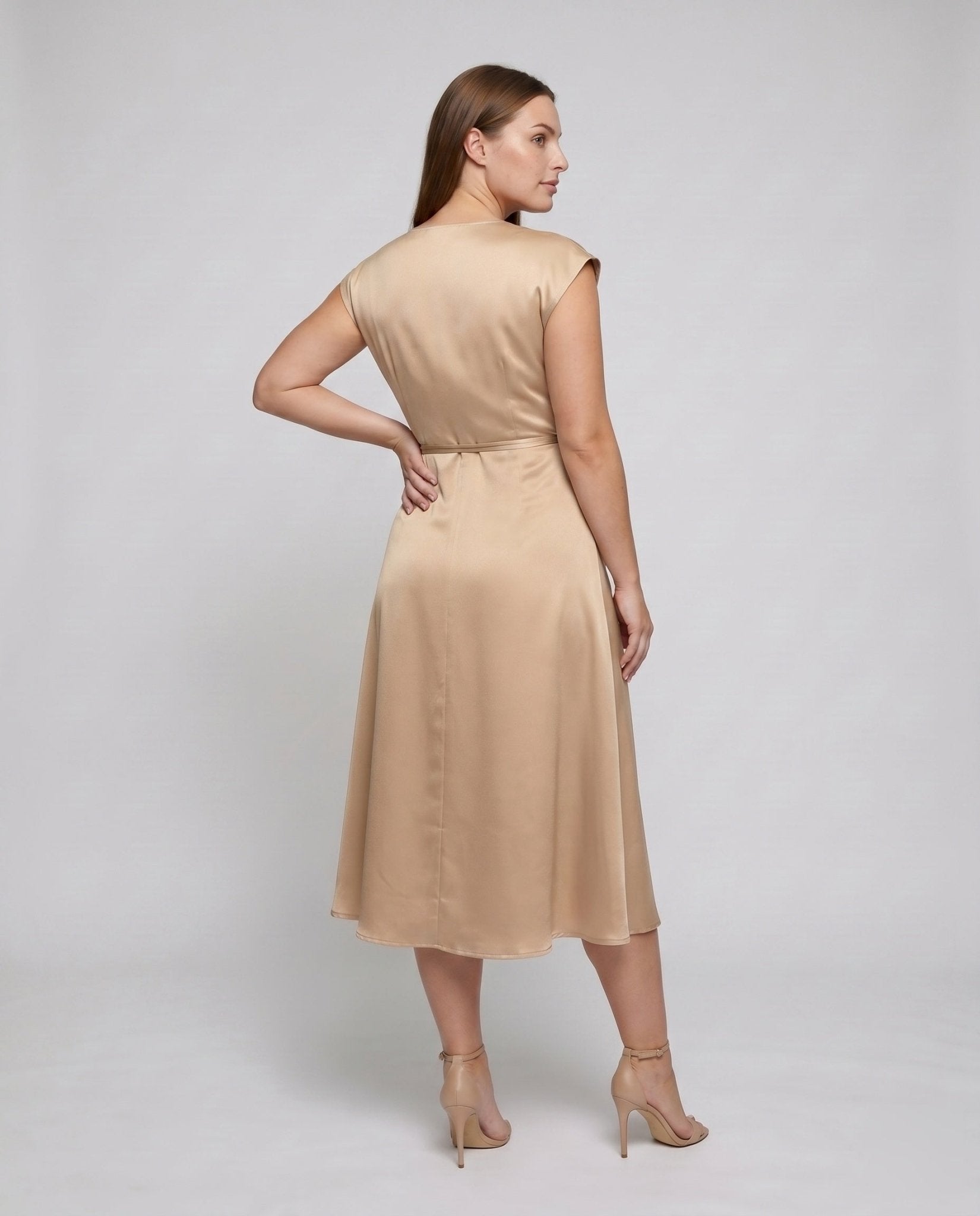 Women's wrap dress with elegant tailored design and luxurious fabric - Chichicherry