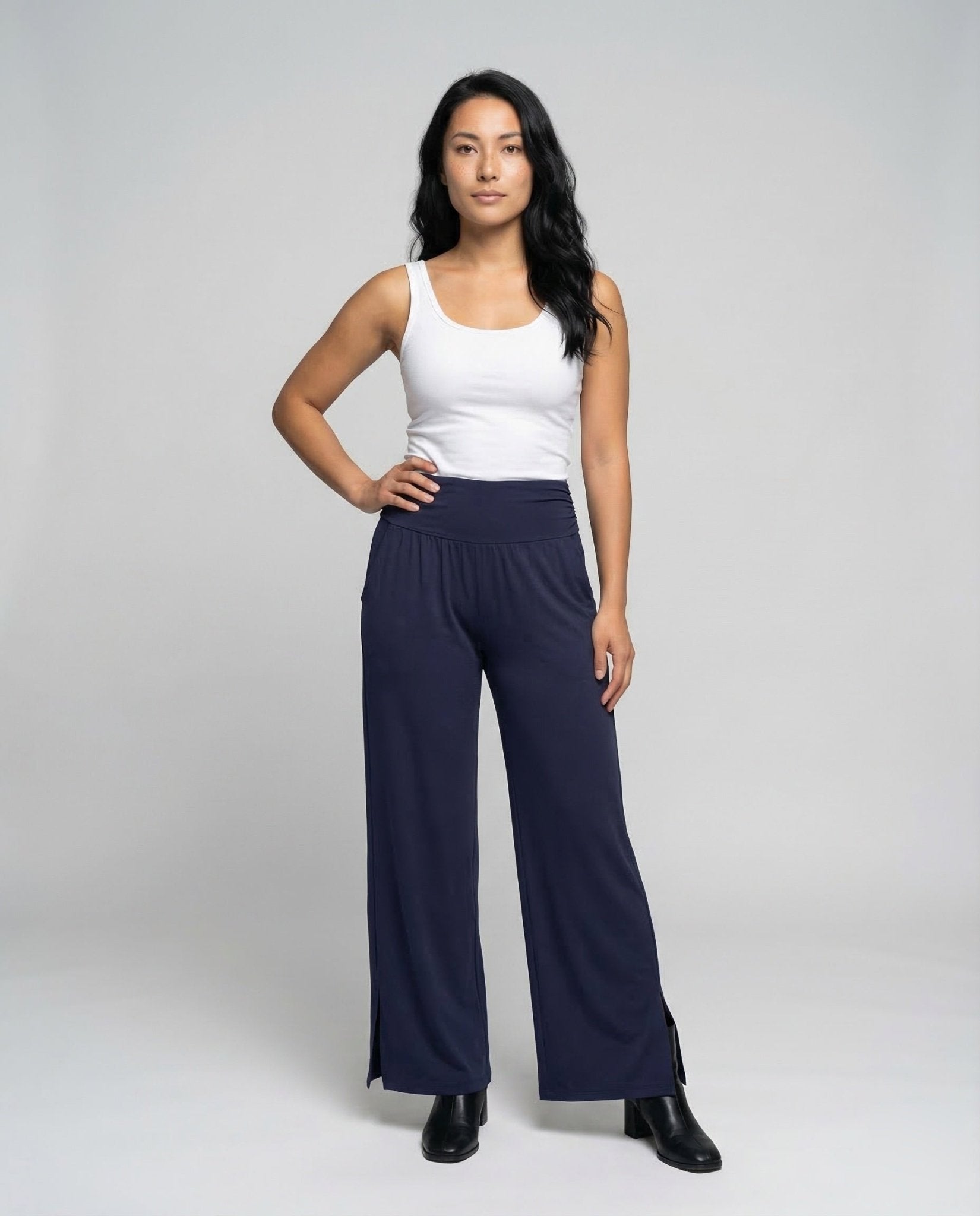 Women's Yoga Pants Wide Slit - Chichicherry
